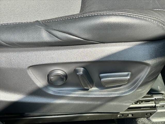 TOYOTA COROLLA CROSS HYBRID 2022 Image 31