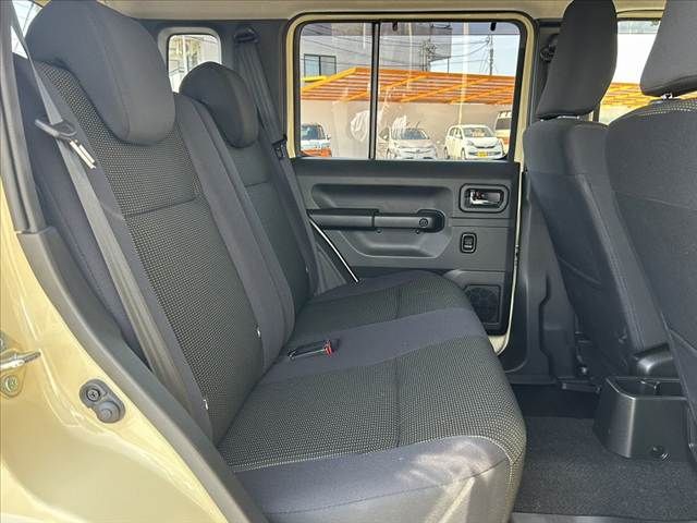 SUZUKI JIMNY NOMADE 2025 Image 31