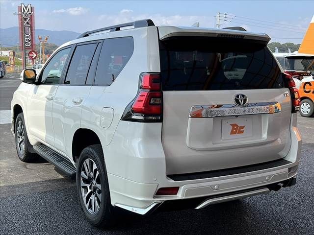 TOYOTA LANDCRUISER PRADO 2022 Image 31