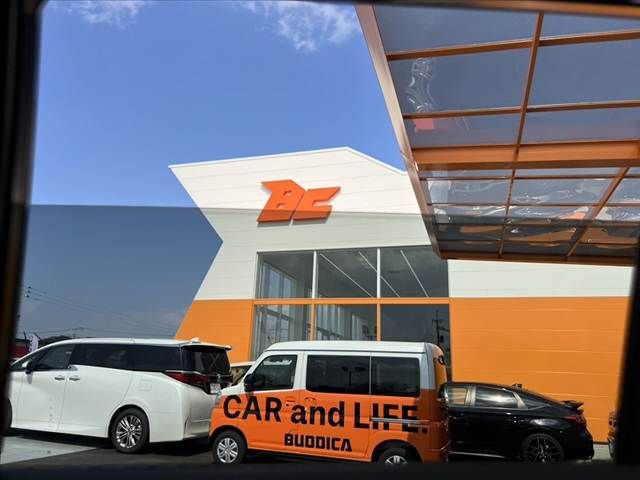 TOYOTA LANDCRUISER PRADO 2022 Image 31