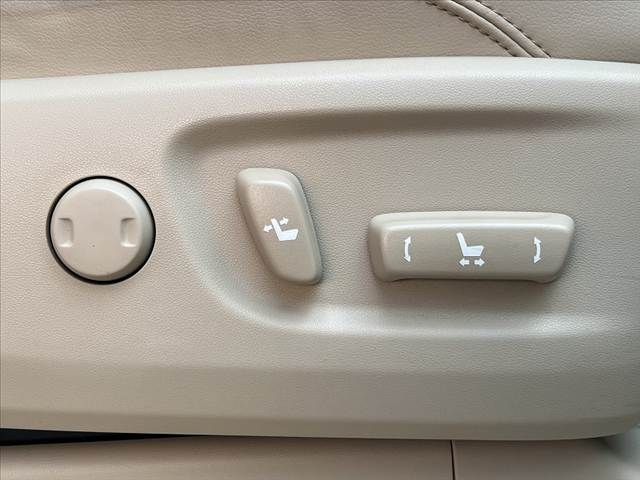 TOYOTA LANDCRUISER PRADO 2022 Image 31