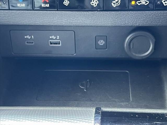 MITSUBISHI OUTLANDER PHEV 2023 Image 31