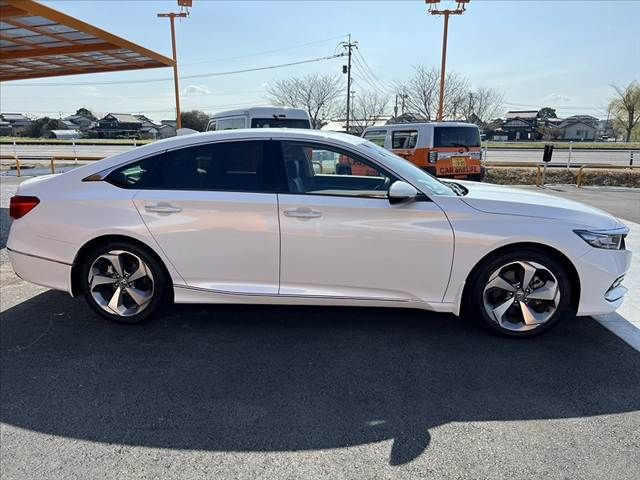 HONDA ACCORD HYBRID 2022 Image 31