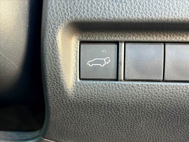 TOYOTA HARRIER HYBRID 2020 Image 31