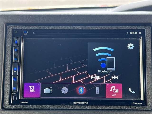 HONDA N BOX CUSTOM 2023 Image 31