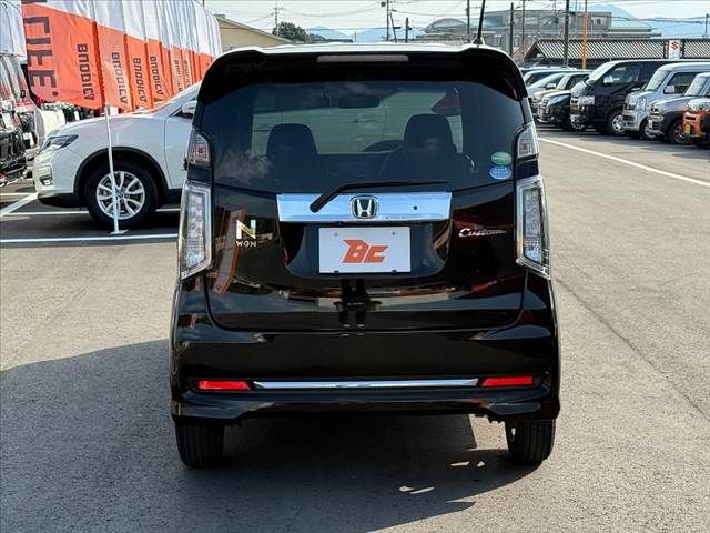 HONDA N-WGN CUSTOM 2017 Image 31