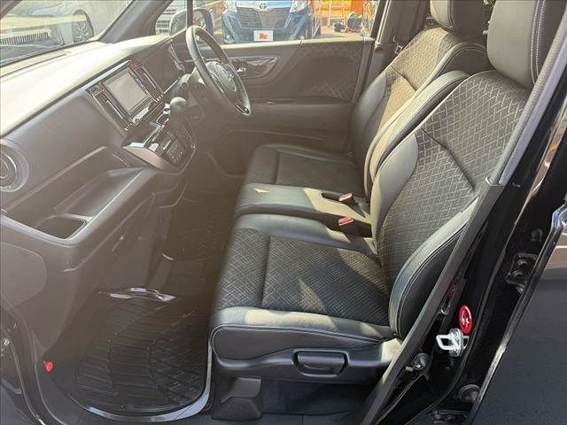 HONDA N-WGN CUSTOM 2017 Image 31