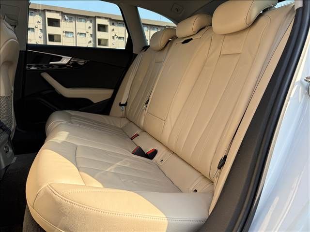 AUDI A4 AVANT 2016 Image 31