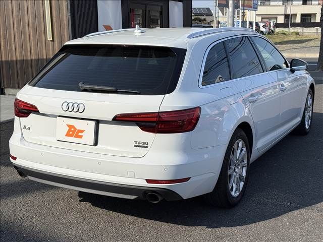 AUDI A4 AVANT 2016 Image 31