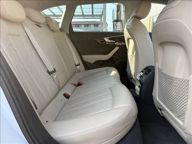 AUDI A4 AVANT 2016 Image 31