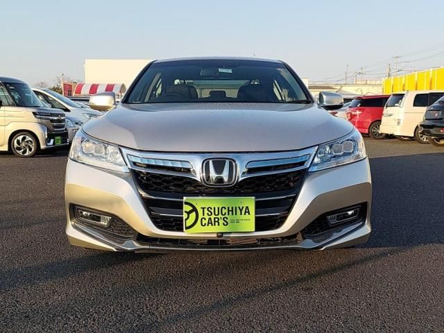 HONDA ACCORD HYBRID 2014 Image 31