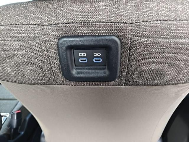 TOYOTA SIENTA HYBRID 2024 Image 31