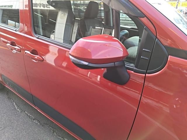 TOYOTA SIENTA HYBRID 2024 Image 31