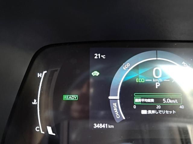 TOYOTA SIENTA HYBRID 2024 Image 31