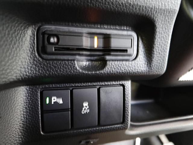 HONDA N BOX 2023 Image 31