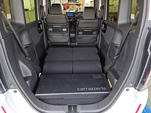 HONDA N BOX 2023 Image 31