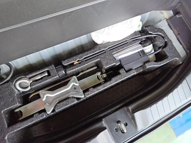 HONDA N BOX 2023 Image 31