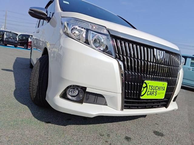 TOYOTA ESQUIRE 2016 Image 31