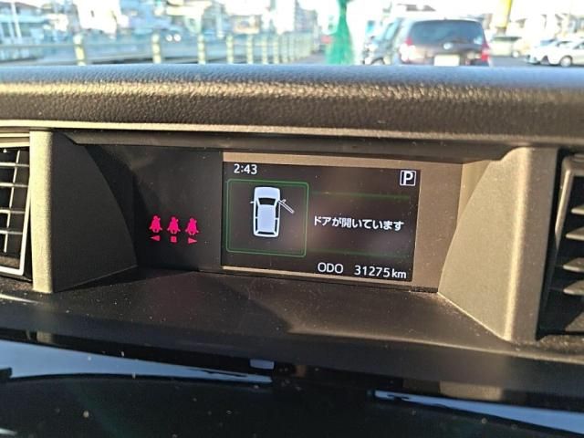 TOYOTA TANK 2017 Image 31