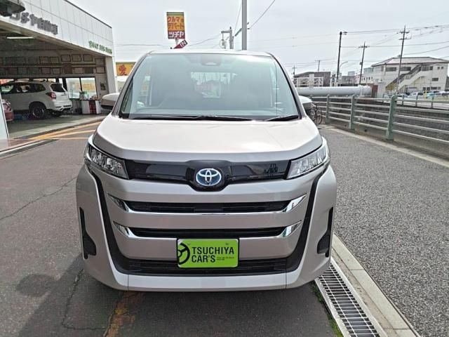 TOYOTA NOAH HYBRID 2023 Image 31