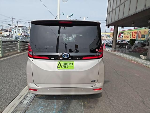 TOYOTA NOAH HYBRID 2023 Image 31