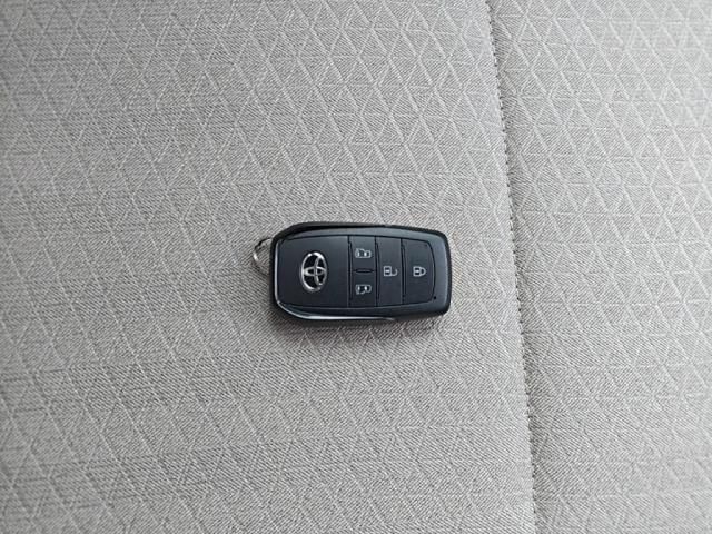 TOYOTA NOAH HYBRID 2023 Image 31