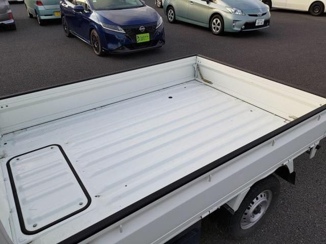 SUZUKI CARRY TRUCK 4WD 2018 Image 31