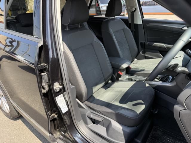 VOLKSWAGEN T-ROC 2023 Image 31