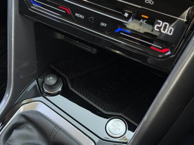 VOLKSWAGEN T-ROC 2023 Image 31