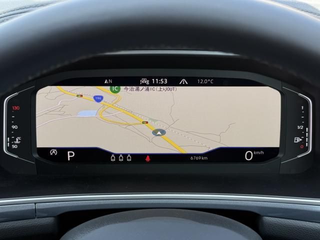 VOLKSWAGEN T-ROC 2023 Image 31