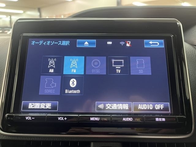 TOYOTA ESQUIRE 2018 Image 31