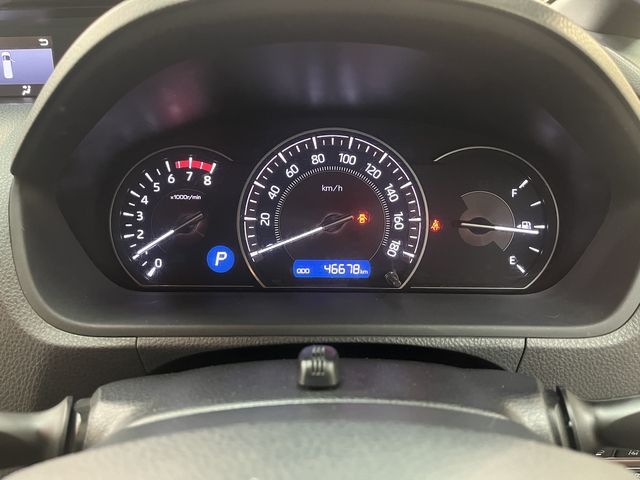 TOYOTA ESQUIRE 2018 Image 31