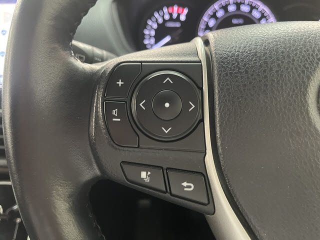 TOYOTA ESQUIRE 2018 Image 31