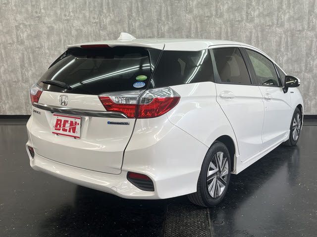 HONDA SHUTTLE HYBRID 2016 Image 31