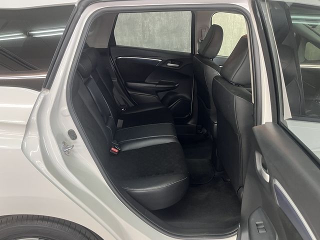 HONDA SHUTTLE HYBRID 2016 Image 31