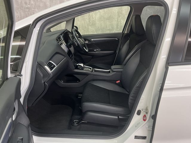 HONDA SHUTTLE HYBRID 2016 Image 31