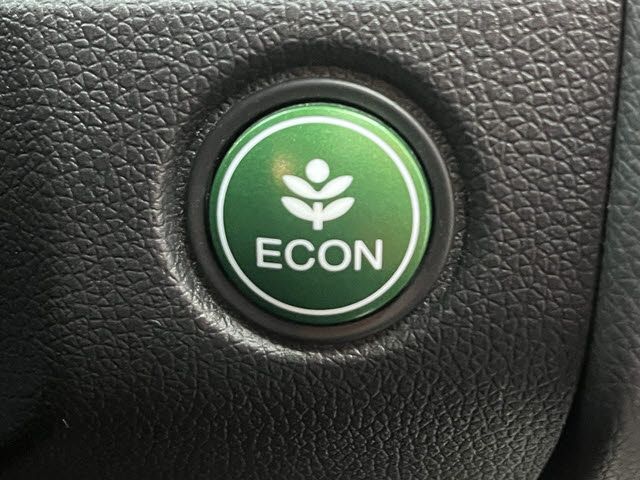 HONDA SHUTTLE HYBRID 2016 Image 31