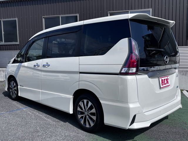 NISSAN SERENA  S-HYBRID 2017 Image 31