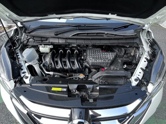 NISSAN SERENA  S-HYBRID 2017 Image 31