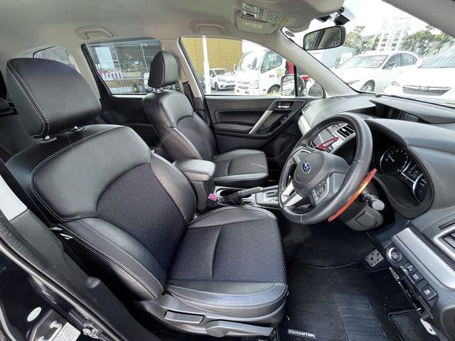 SUBARU FORESTER 2018 Image 31