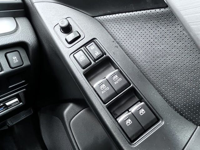 SUBARU FORESTER 2018 Image 31