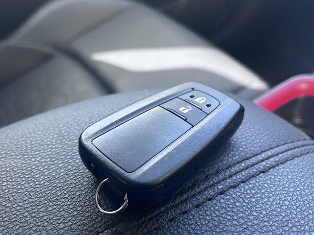 TOYOTA RAV4 4WD 2021 Image 31