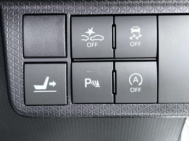 DAIHATSU TANTO CUSTOM 2021 Image 31