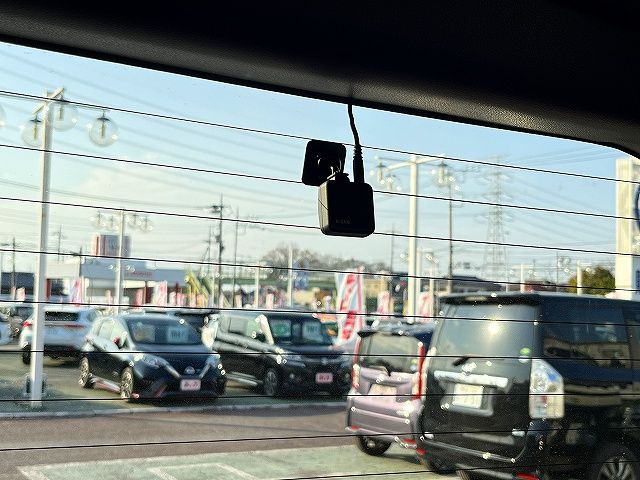 TOYOTA VOXY HYBRID 2023 Image 31