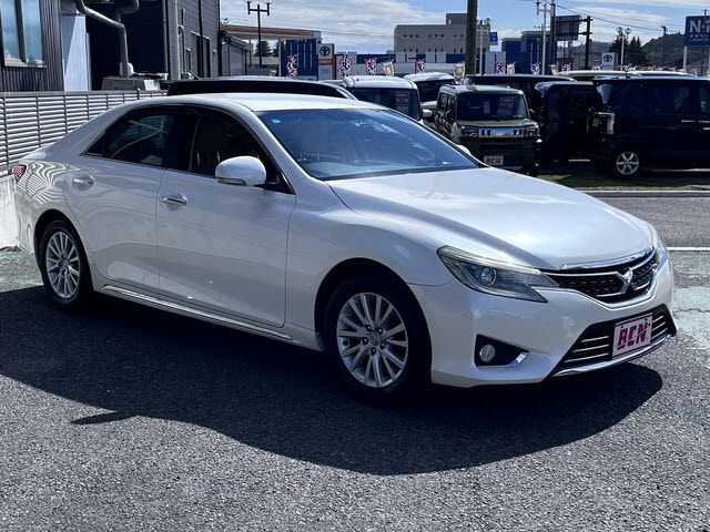 TOYOTA MARK X 2013 Image 31