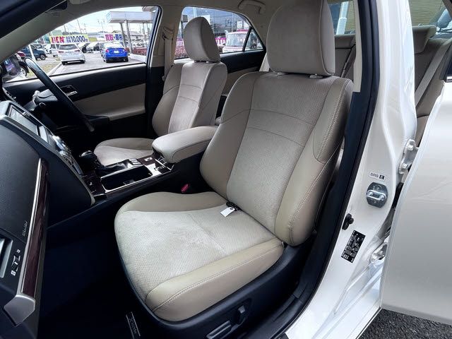 TOYOTA MARK X 2013 Image 31