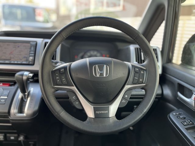 HONDA STEPWAGON SPADA 2013 Image 31