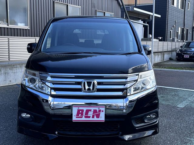 HONDA STEPWAGON SPADA 2013 Image 31