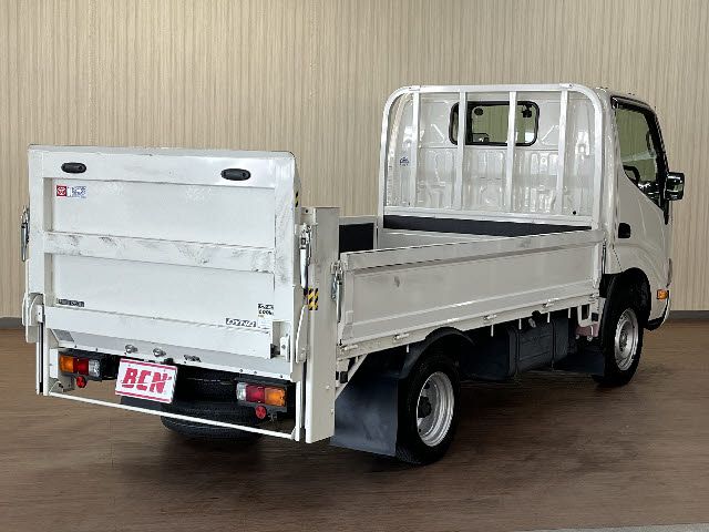 TOYOTA DYNA 2021 Image 31