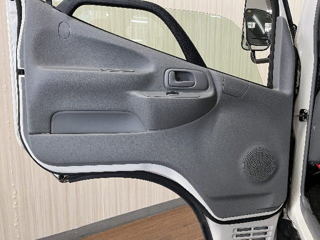 TOYOTA DYNA 2021 Image 31